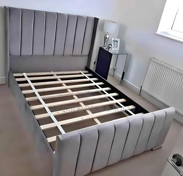 5x6 Contemporary Paneled Platform Bed