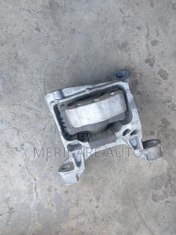 Diesel Cx5 Engine Mount - thumbnail 2