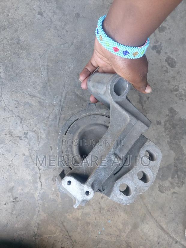 Diesel Cx5 Engine Mount - thumbnail 3