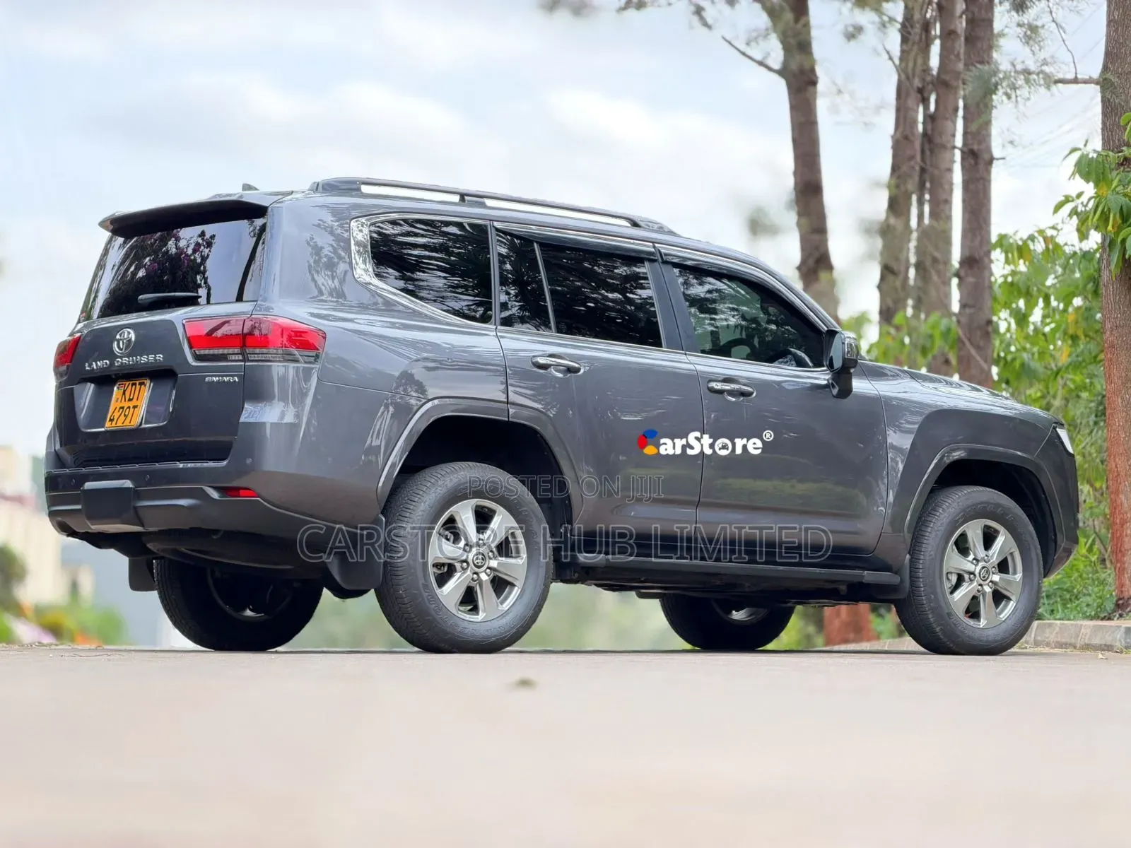 Toyota Land Cruiser LC300 2024 Gray