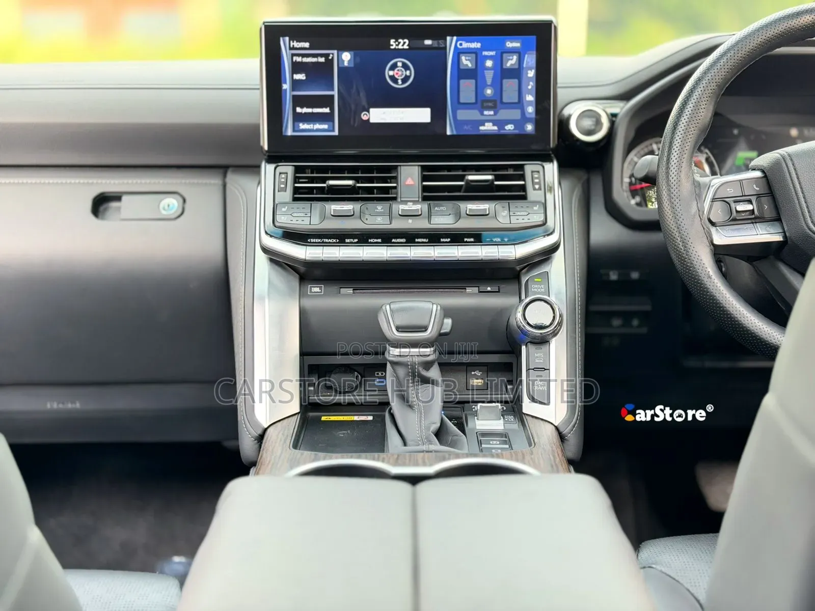 Toyota Land Cruiser LC300 2024 Gray