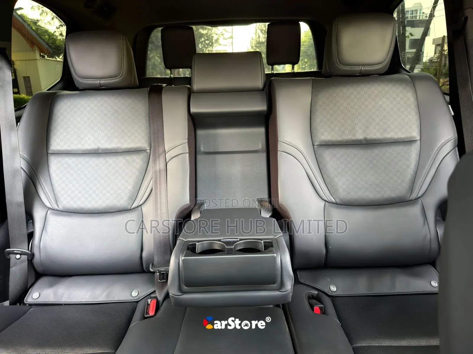 Toyota Land Cruiser LC300 2024 Gray