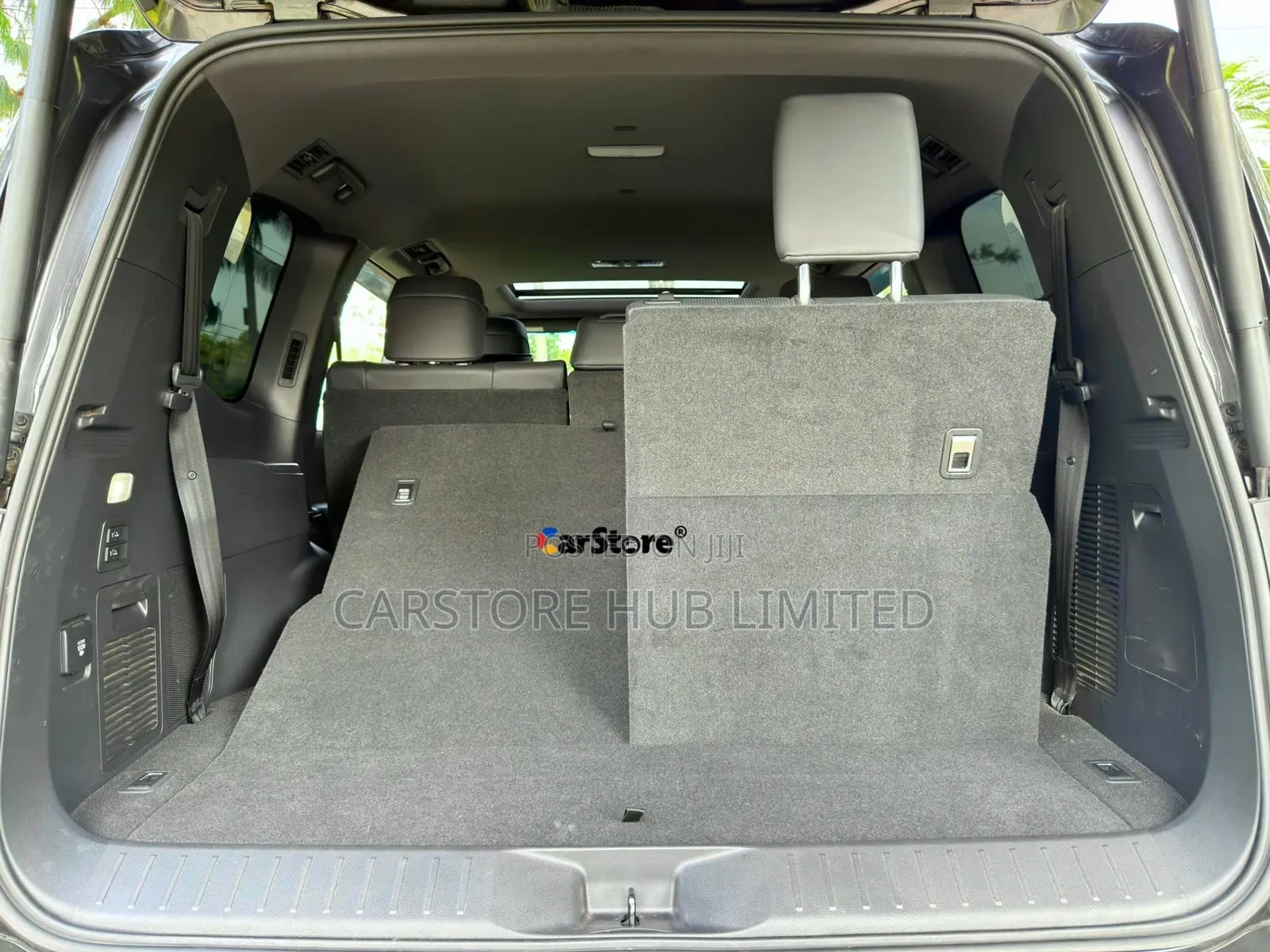 Toyota Land Cruiser LC300 2024 Gray
