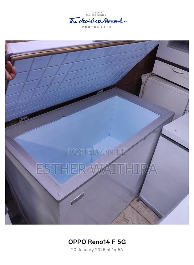 Ramtoms Well Maintained Chest Freezer - thumbnail 2