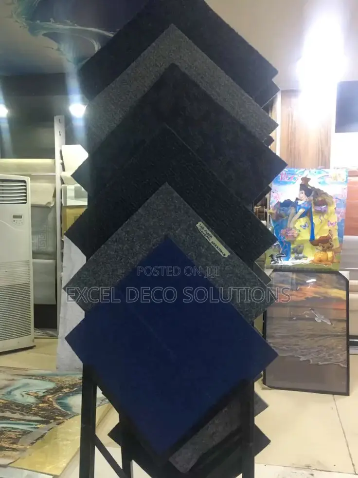 Heavy-Duty Plain Carpet Tiles for High Traffic