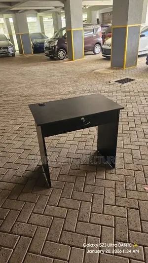 Modern Desk