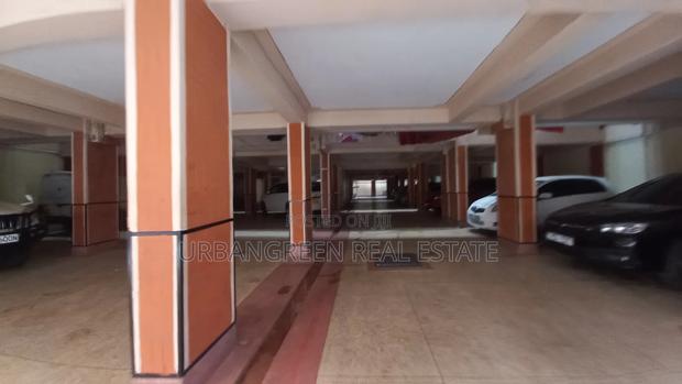 20bdrm Block of Flats in South B for sale - thumbnail 2