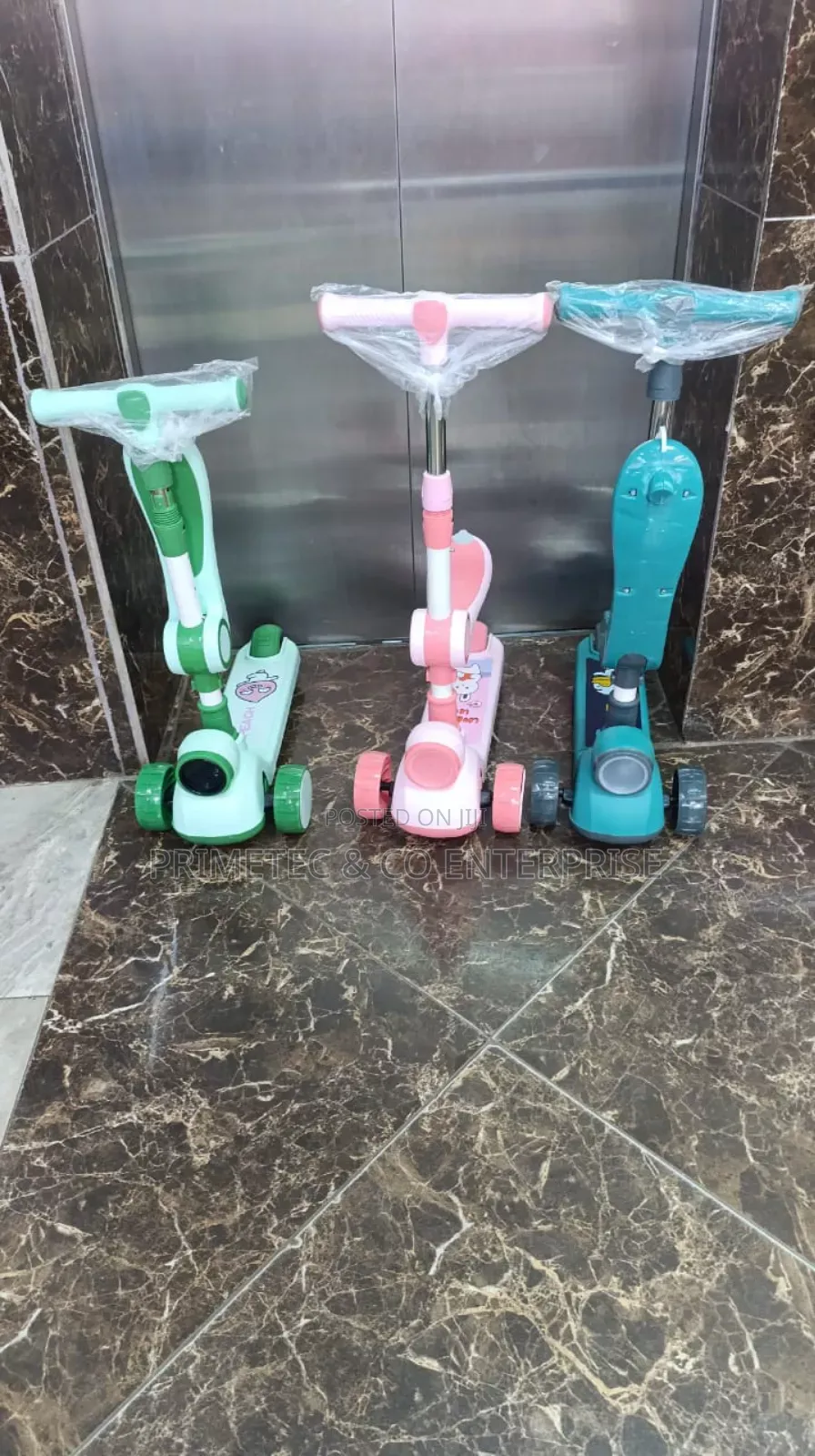Kids Scooters
With Seat