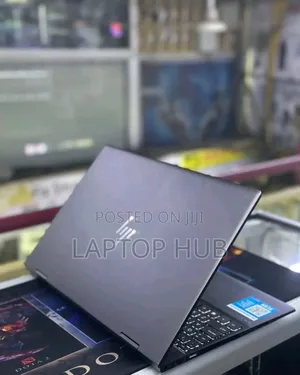 Laptop HP Envy 15 8GB AMD Ryzen 5 SSD 256GB