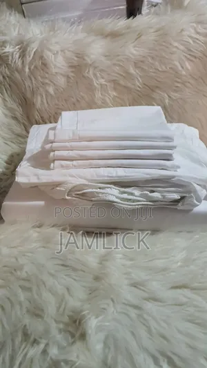 6*7 Striped Fitted Bedsheet Set With 4 Pillowcases -Pt