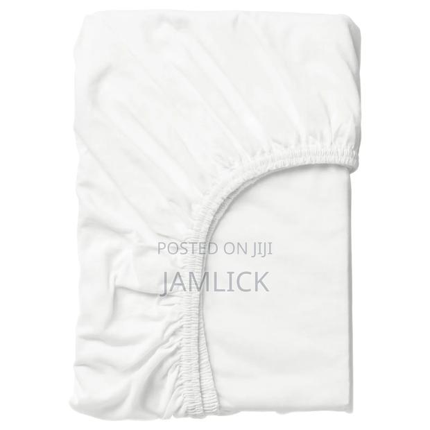 6*7 Striped Fitted Bedsheet Set With 4 Pillowcases -Pt - thumbnail 2