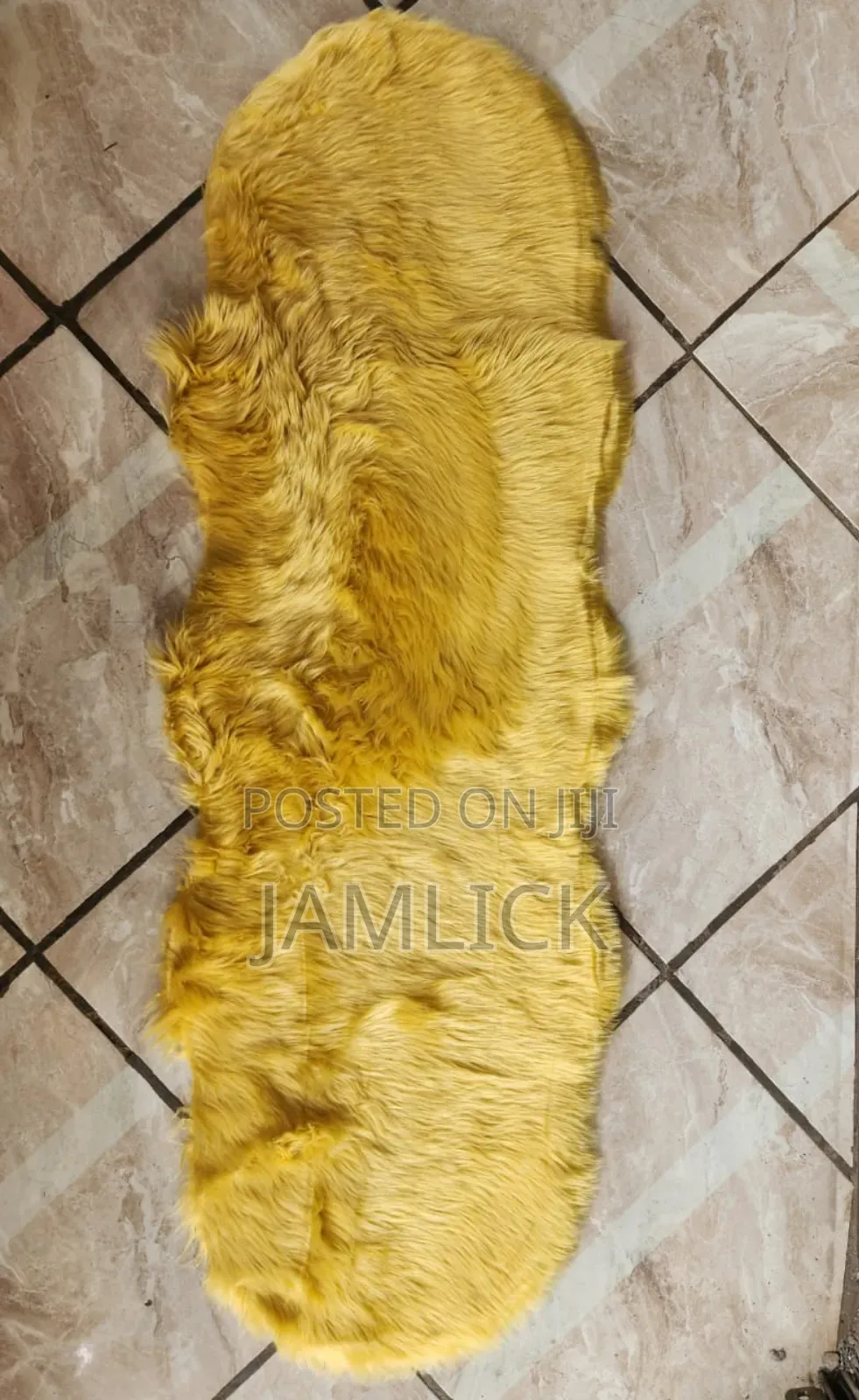 Luxury Super Soft Chiwawa Sheepskin Bedside Mat 2×6ft -Pt