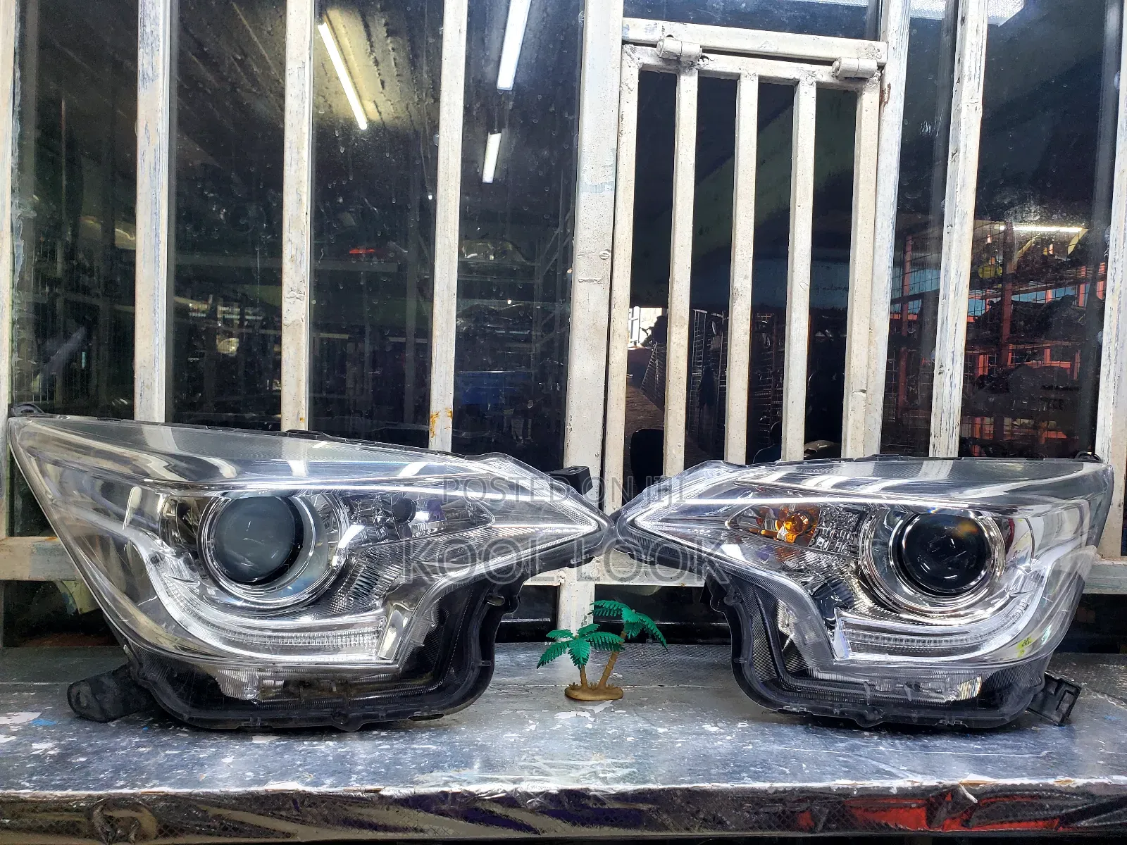 Toyota Ractis 2016 Non-Xenon Headlights