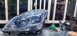 Toyota Crown 2012 Xenon Headlights