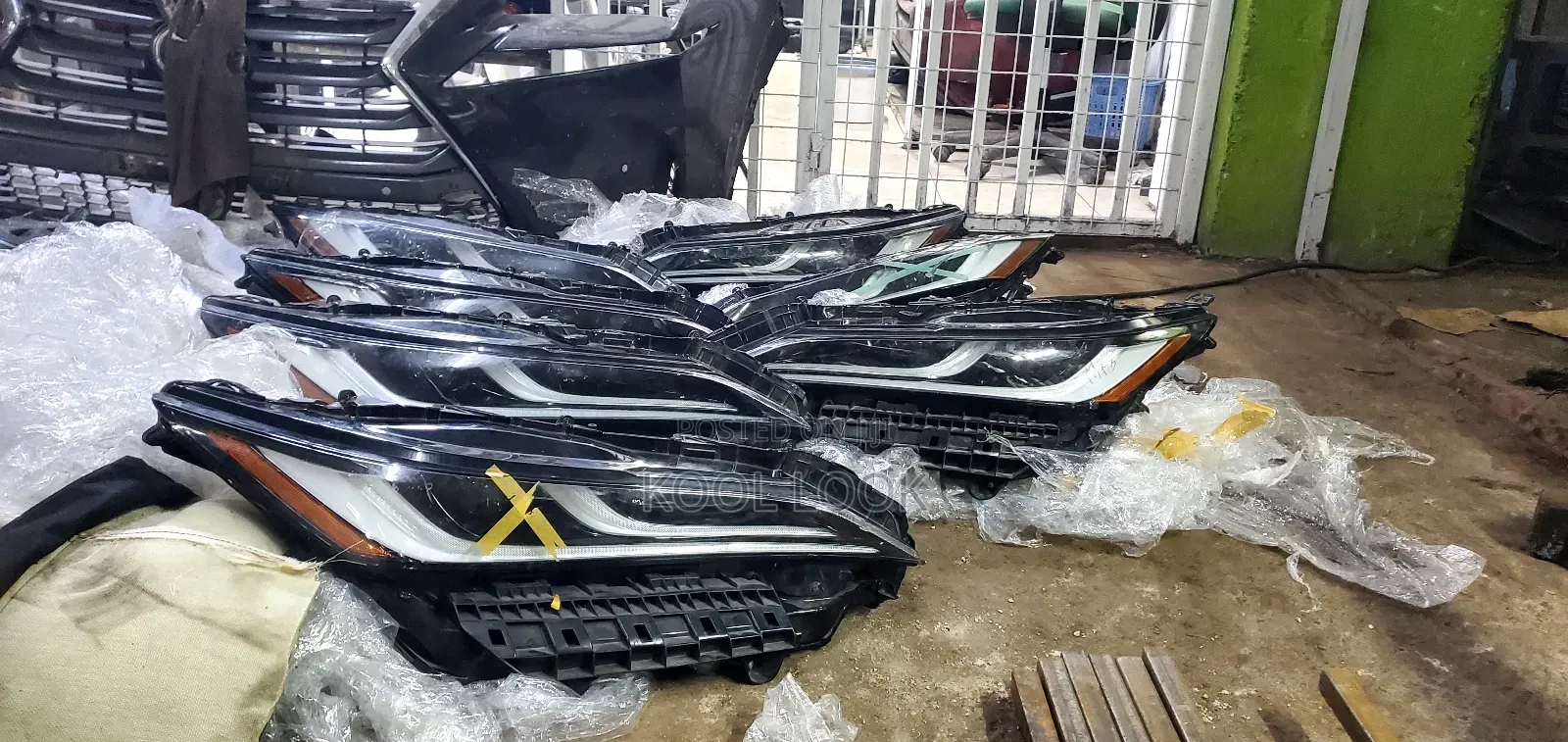 Harrier 2020 Xenon Headlights