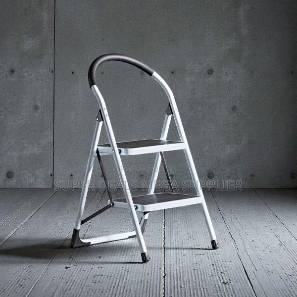Aluminum Non Slip Ribbed Steps 2 Step Ladder Stepladder For Outdoor
