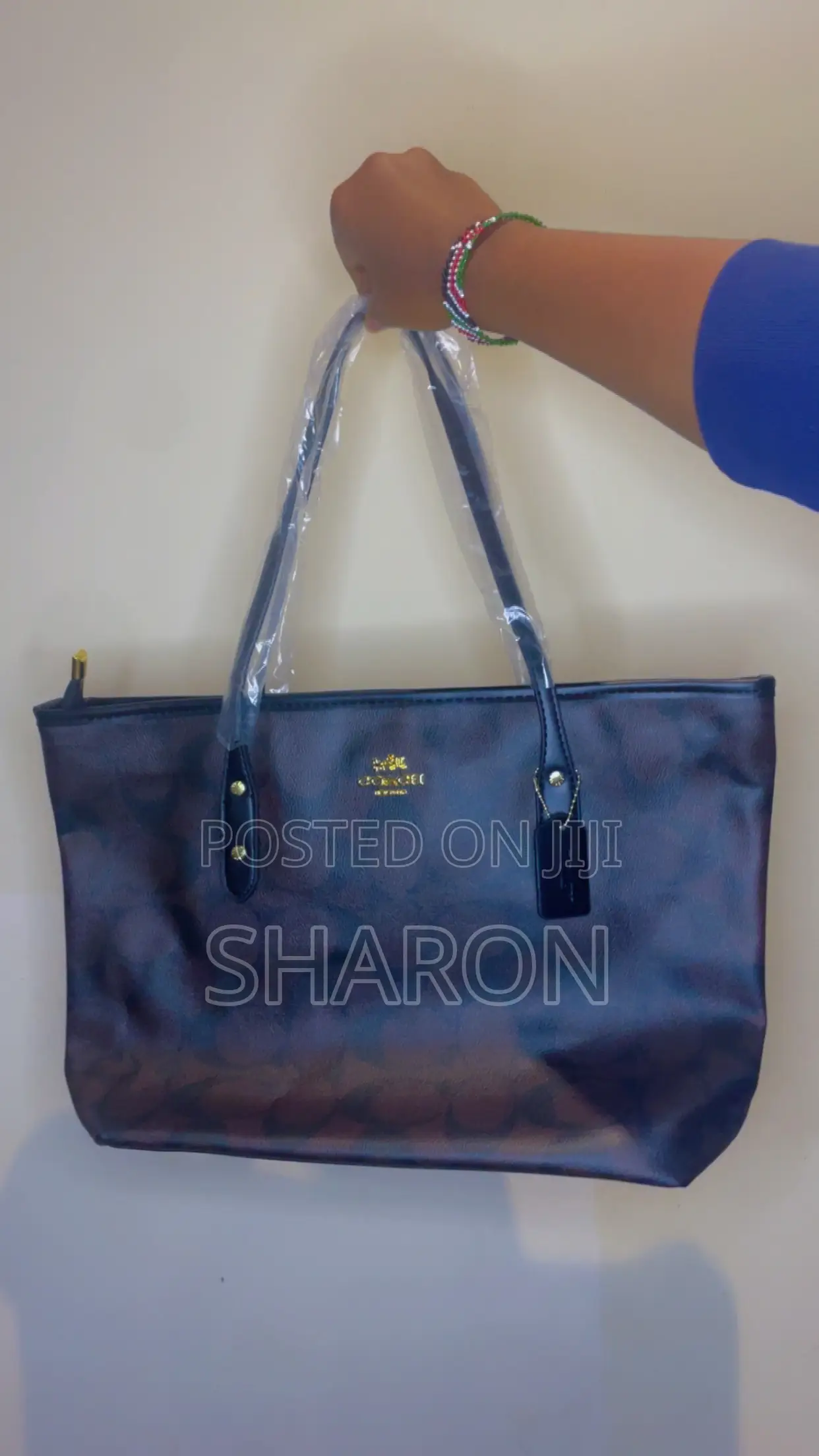 Coach City Tote+Free Cherry Charm