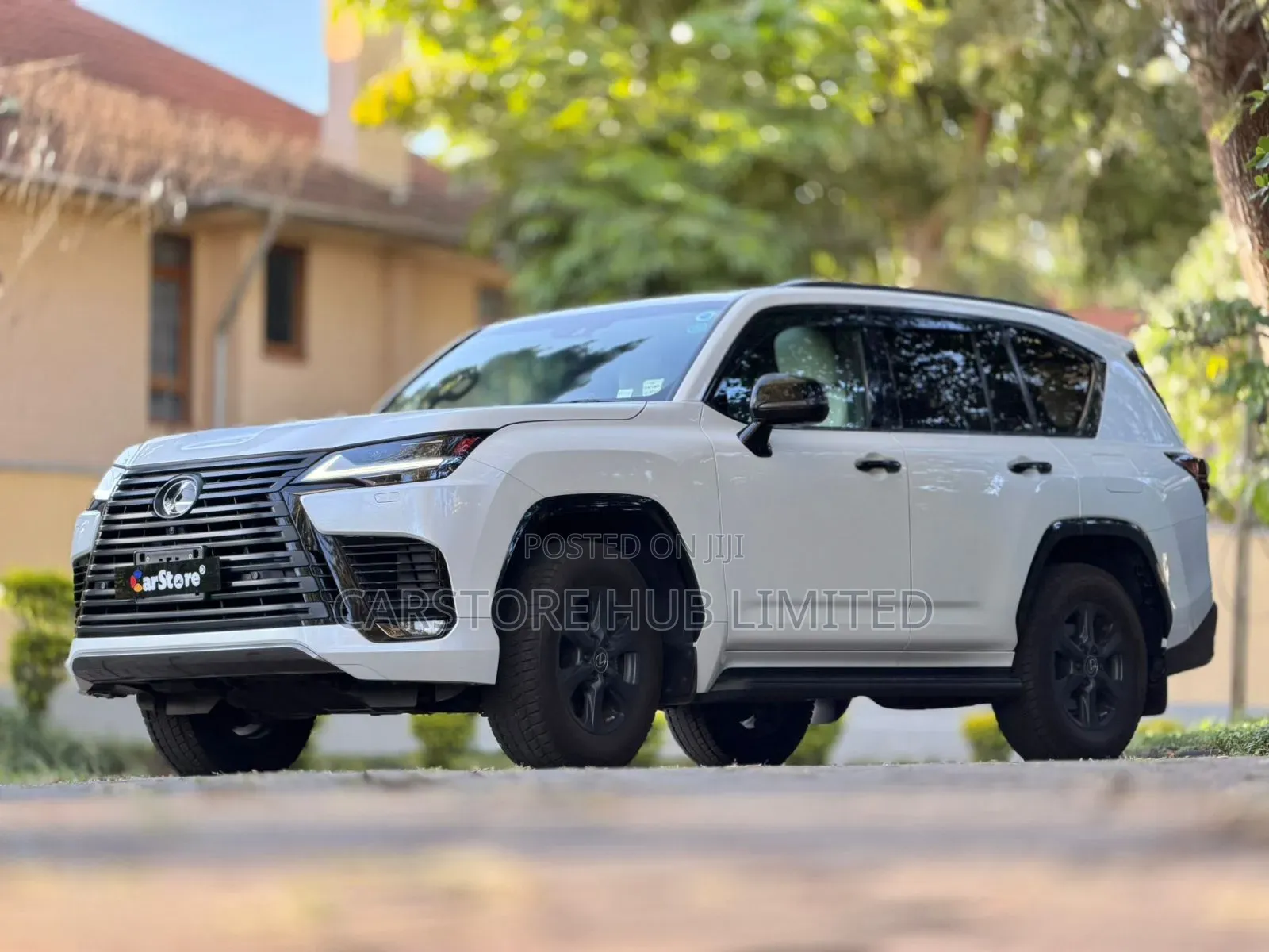 Lexus LX LX 600 2022 White