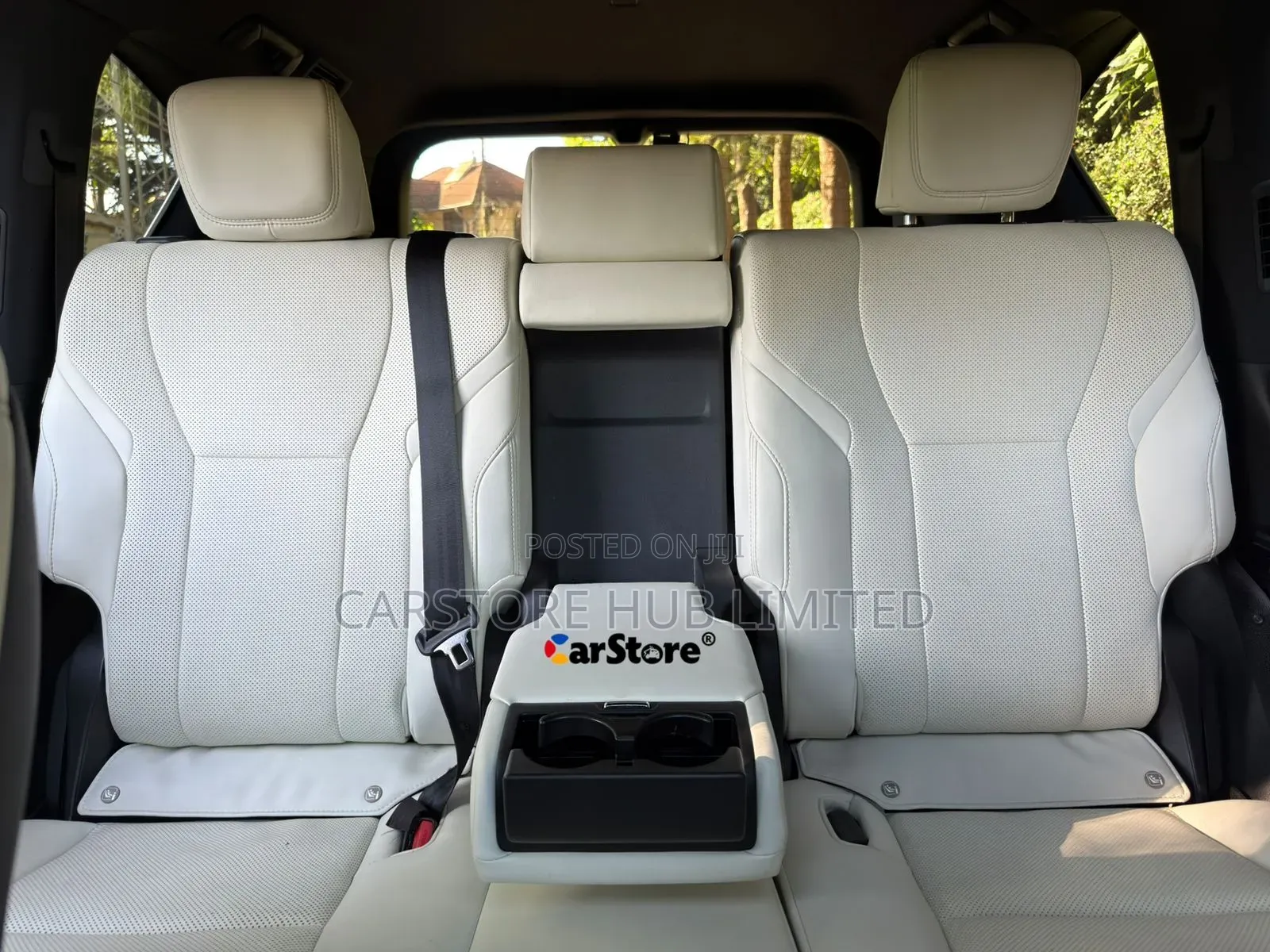 Lexus LX LX 600 2022 White
