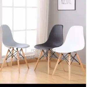 Aemes Chair