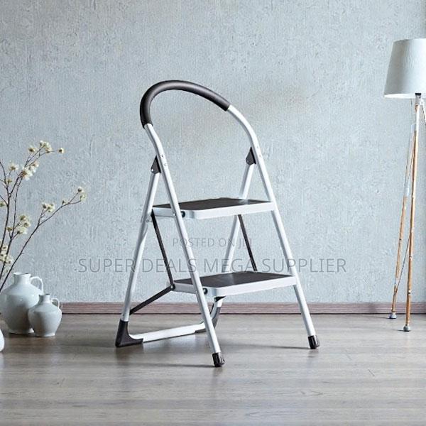 Strong and Reliable Portable Aluminum 2 Step Ladder Stepladder