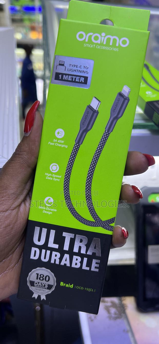 Type C to Lightning - thumbnail 3