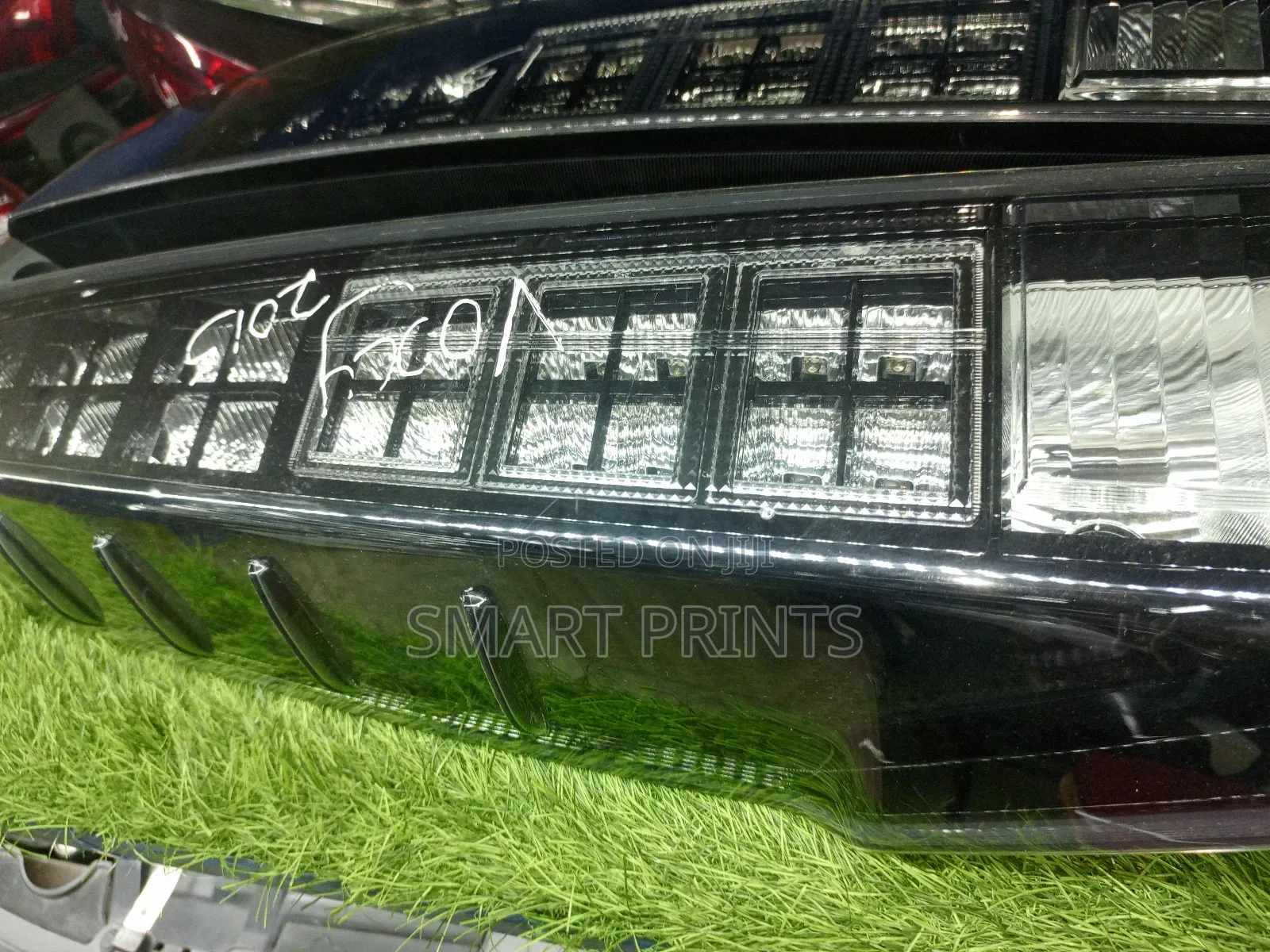 Quality Ex Japan Toyota Voxy 2015 Taillight Available