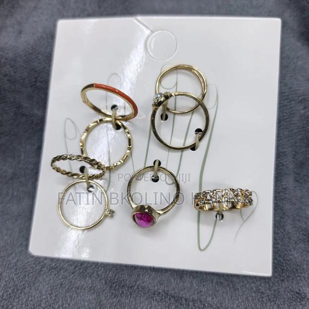 Pretty Ring Set - main view