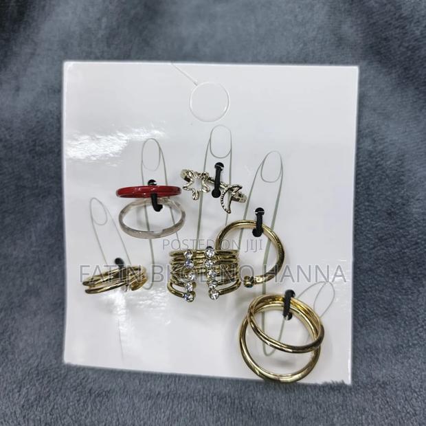 Pretty Ring Set - thumbnail 2