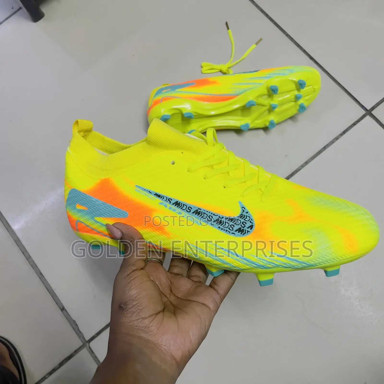 Luminous Green Nike Football Boots 40-45