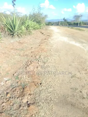 1 Acres Machakos -Kithini Touching Machakos -Nairobi at 15m