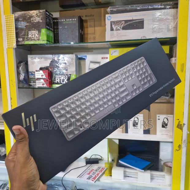 HP 970 Programmable Wireless Keyboard Rechargeable Battery Wireless - thumbnail 3