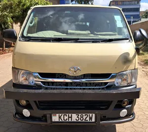 Toyota HiAce 2008 Beige