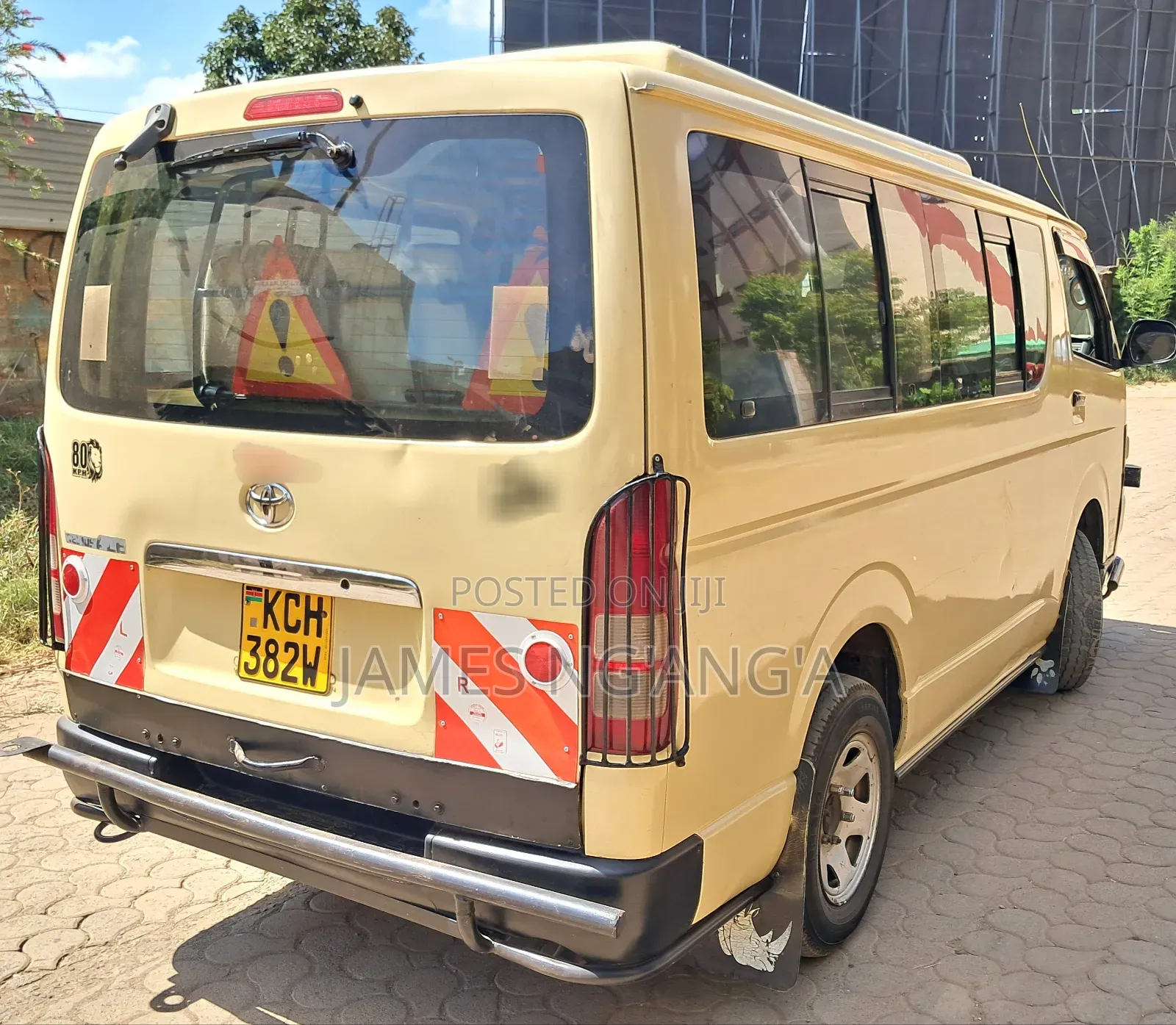 Toyota HiAce 2008 Beige