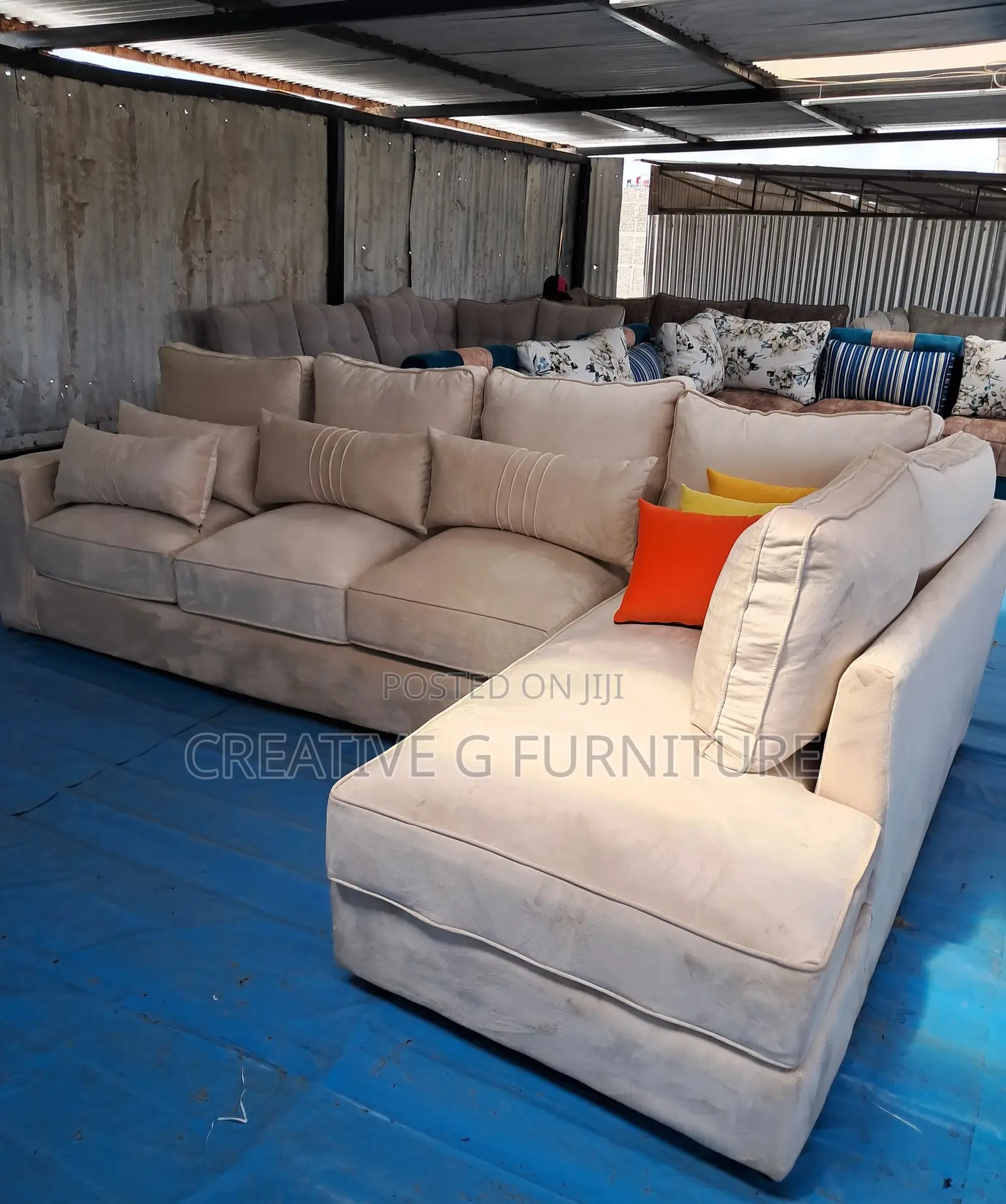 Grand Cozy Living 6 Seater L-Sofa