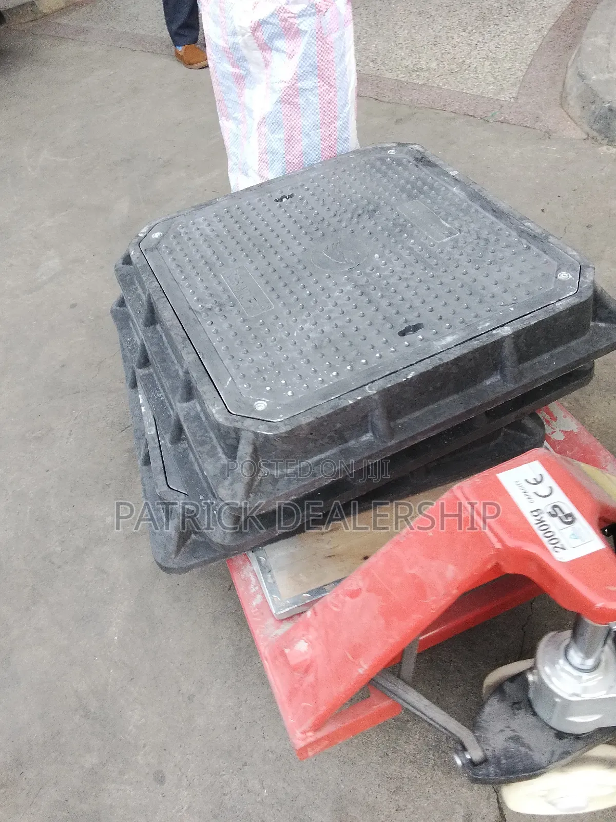 Lockable Heavy Duty Man Hole Cover