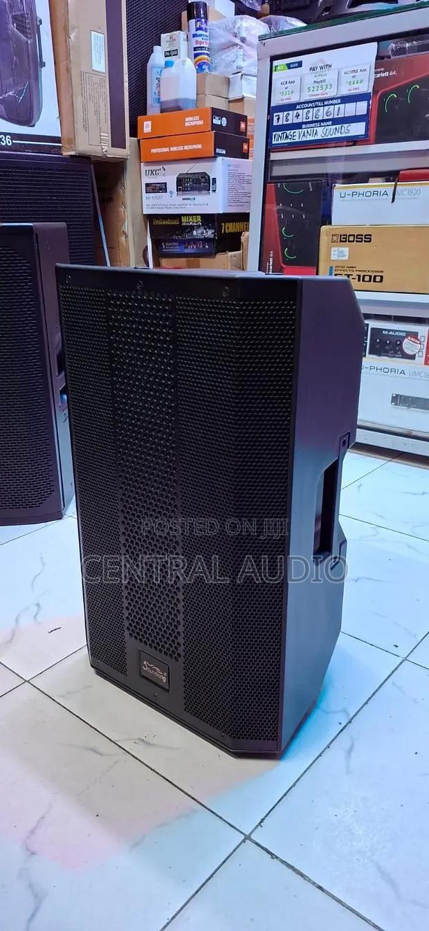 Soundking 12inch Active Powered Speaker - main view