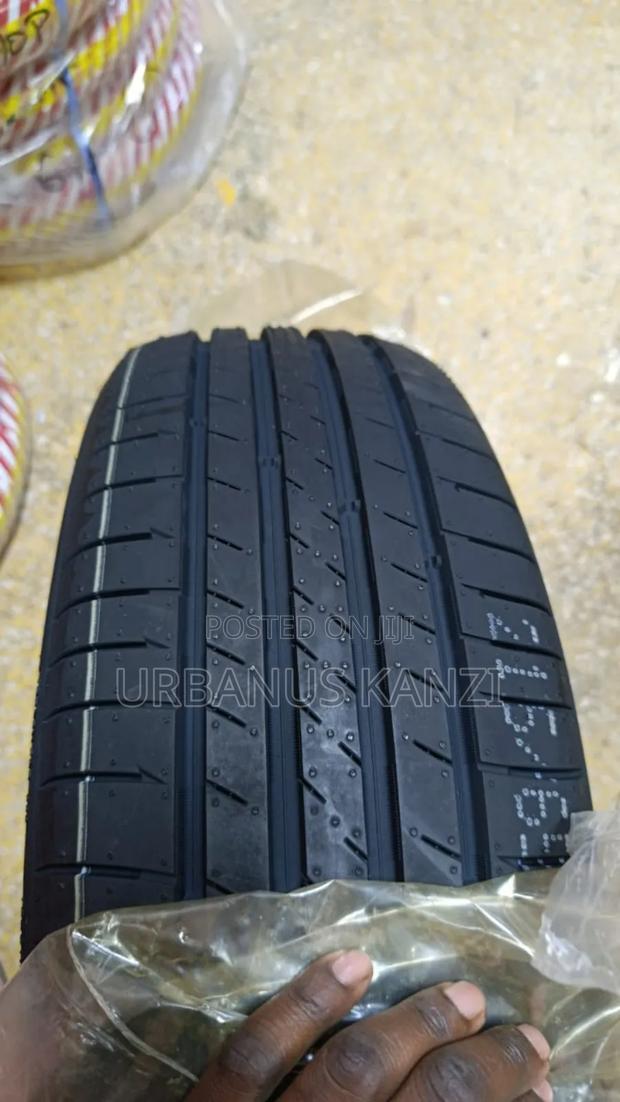 215/65r16 Tyre