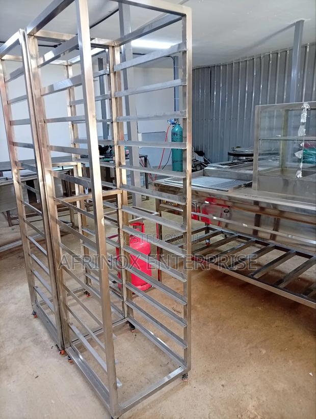 Stainless Bakery Cooling Rack. - thumbnail 3