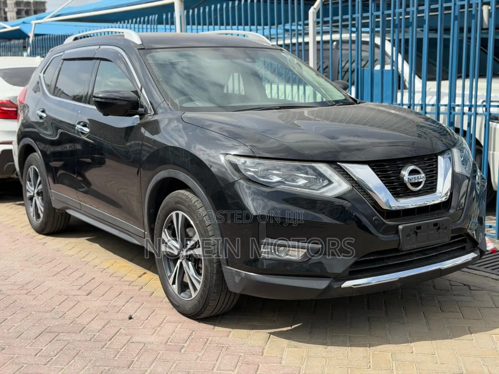 Nissan X-Trail 2019 Matt Black