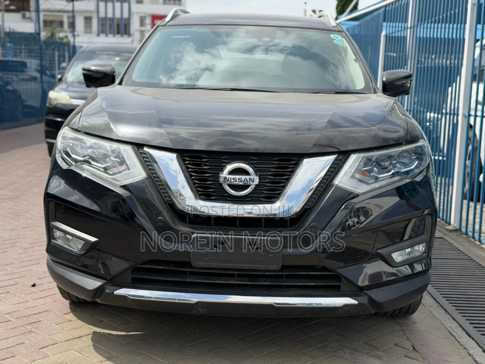 Nissan X-Trail 2019 Matt Black