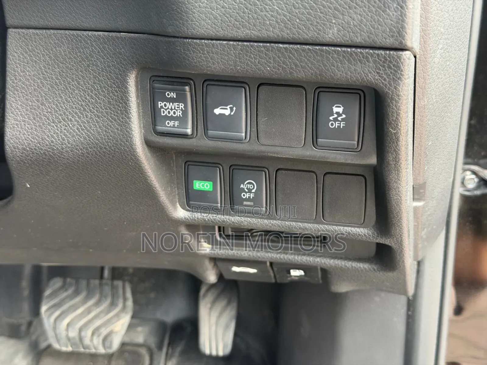 Nissan X-Trail 2019 Matt Black