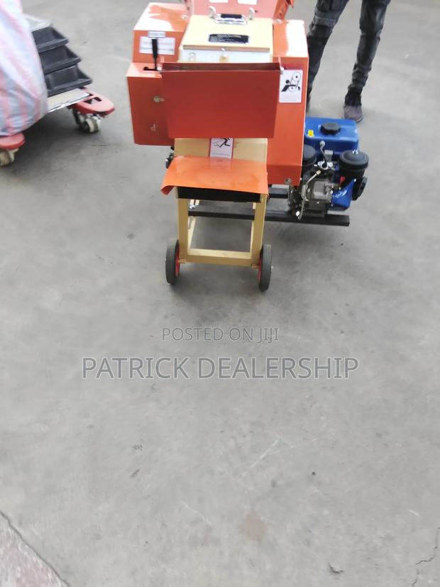 Diesel Engine Chaff Cutter - main view