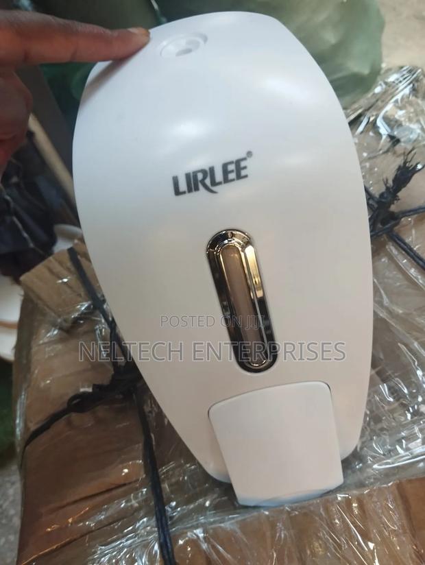 Manual Soap Dispenser
