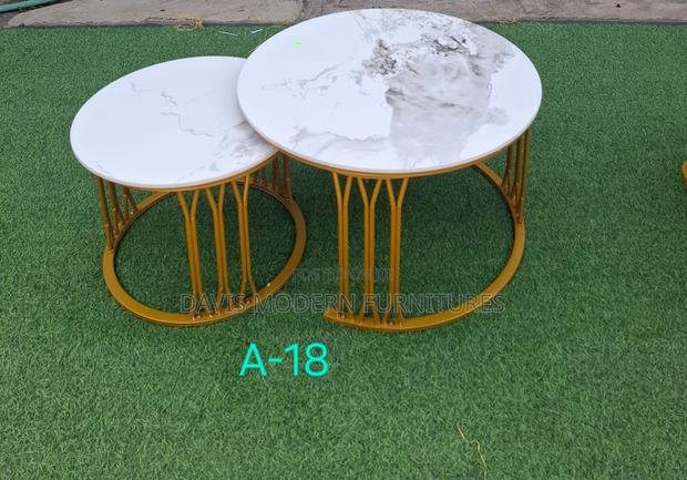 Modern Nesting Coffee Tables Set