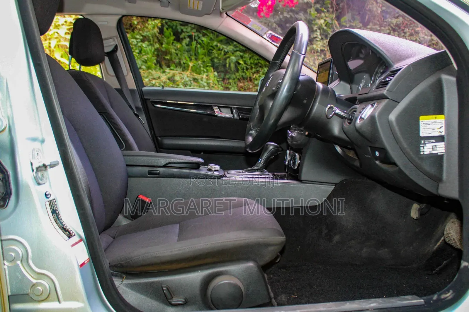 Mercedes-Benz C200 2010 Silver