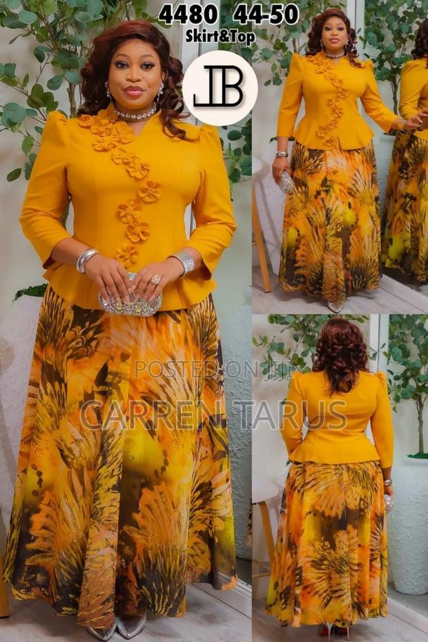 Elegant and Stylish Maxi Dress - thumbnail 3