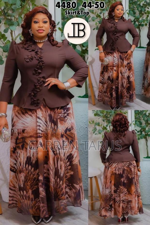 Elegant and Stylish Maxi Dress - thumbnail 5