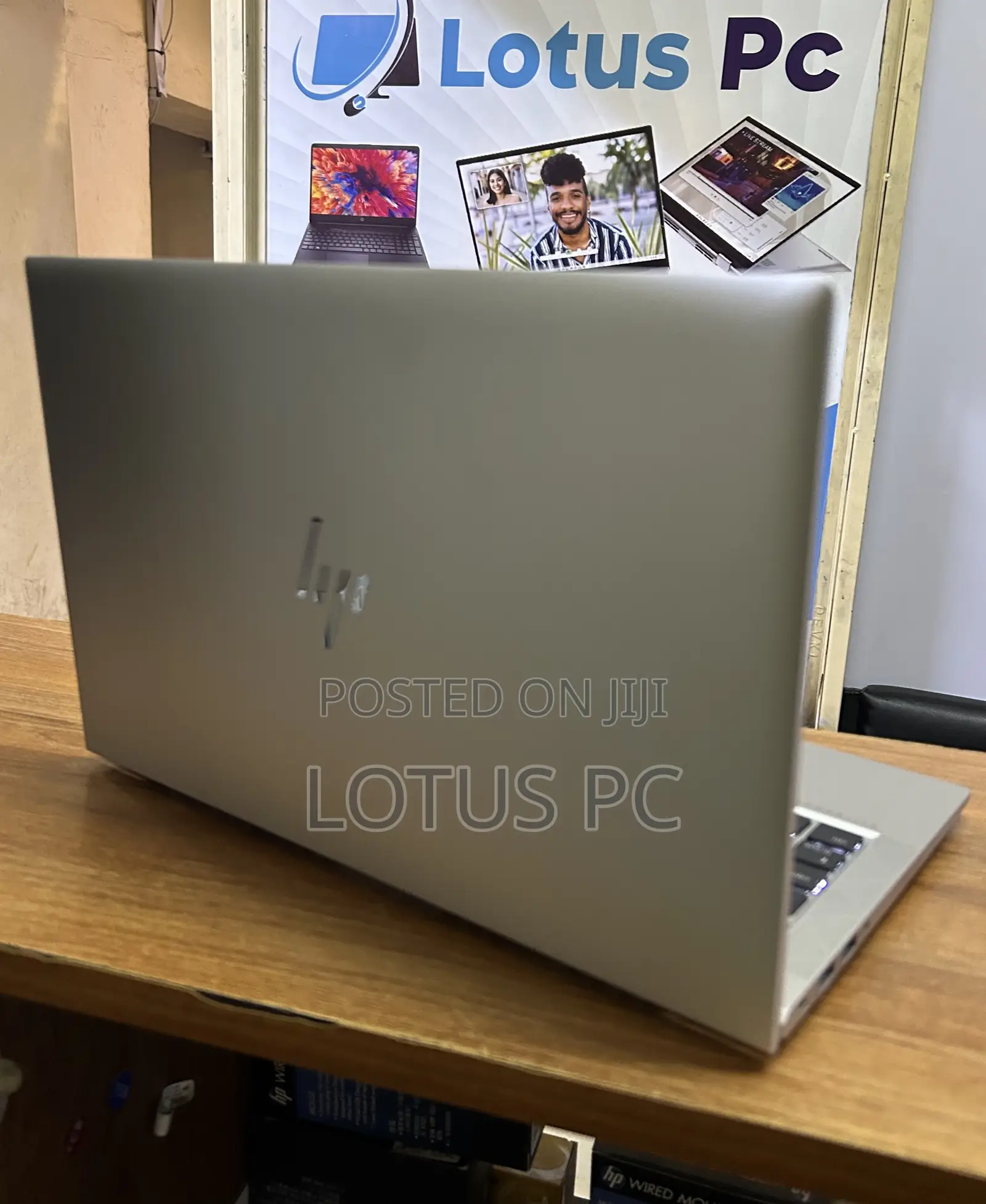 Laptop HP EliteBook 830 G8 16GB Intel Core i7 SSD 512GB