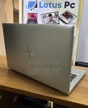 Laptop HP EliteBook 830 G8 16GB Intel Core i7 SSD 512GB